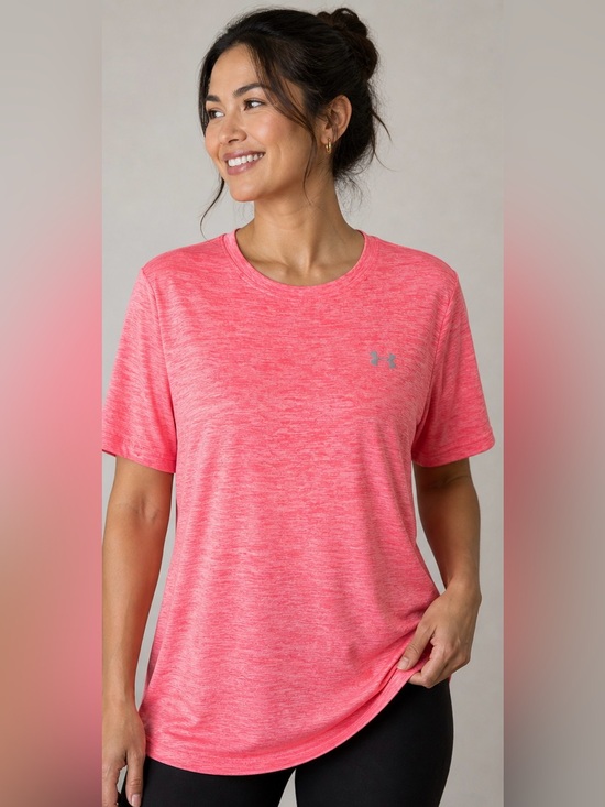 Under Armour Tops - Under Armour HeatGear T Shirt Women’s XL Pink Athletic Workout Gym Loose Fit Top